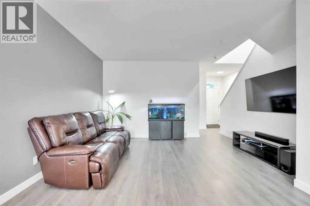 244 Cornerstone Grove NE