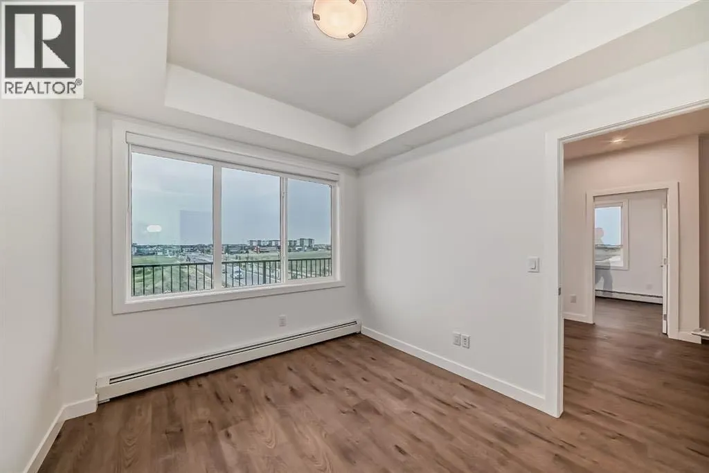 2409, 395 Skyview Parkway NE