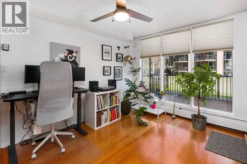 515, 300 Meredith Road NE