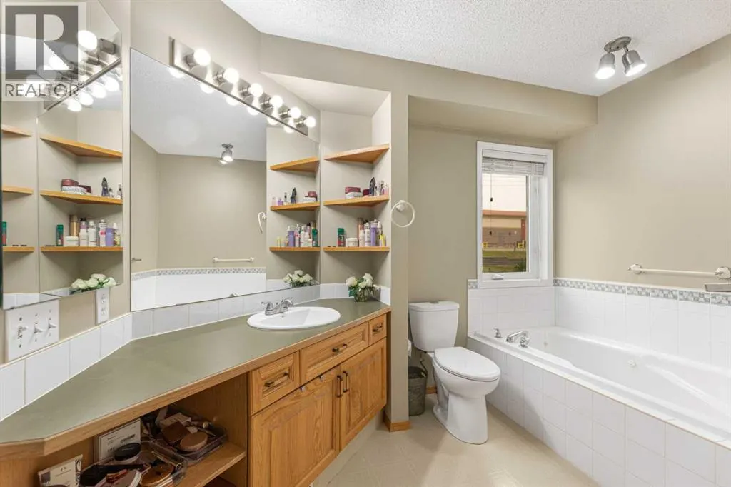 86 Tuscany Ridge View NW