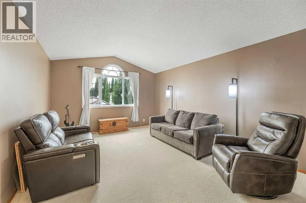 86 Tuscany Ridge View NW