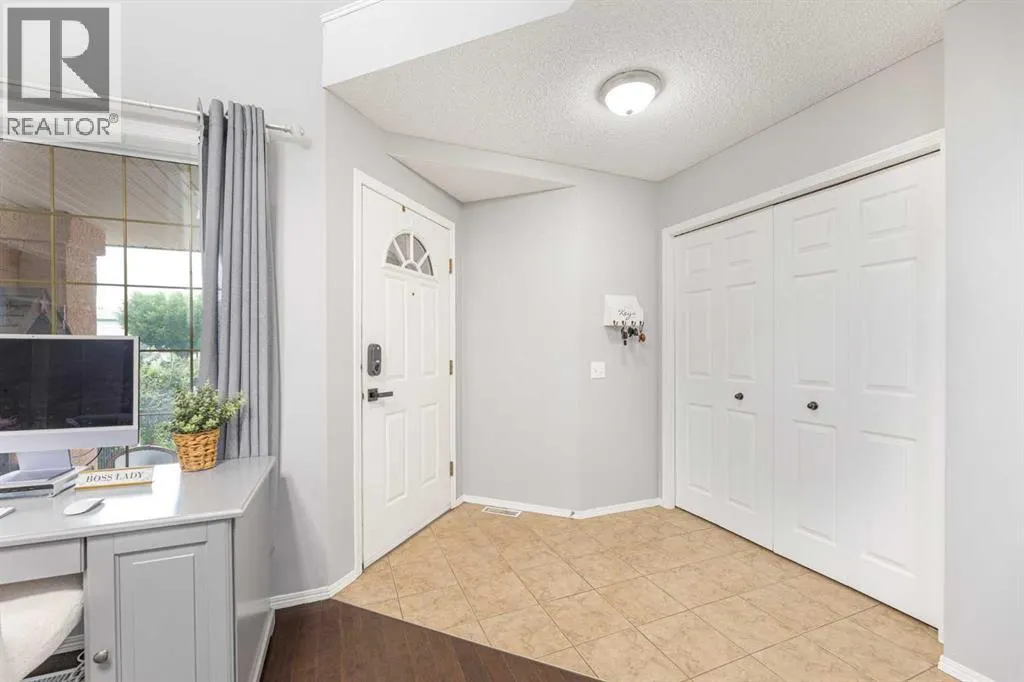 86 Tuscany Ridge View NW