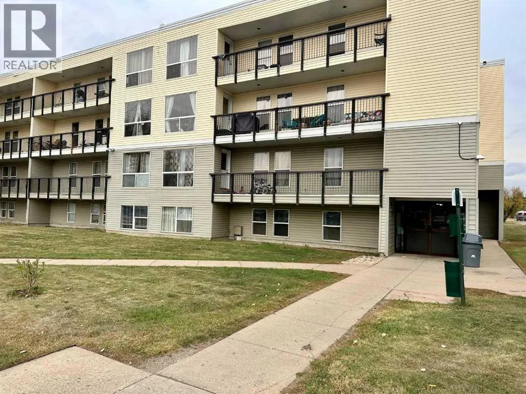 209, 14921 Macdonald Drive