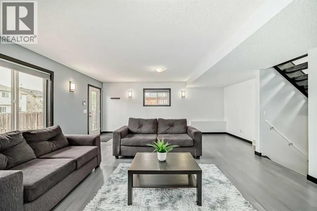 219 Covepark Green NE