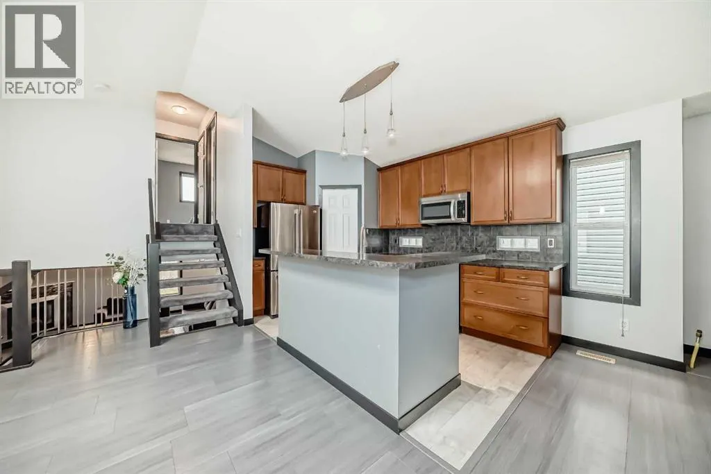 219 Covepark Green NE