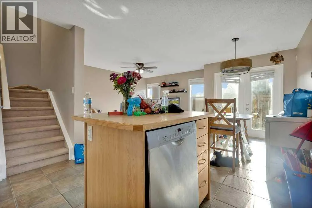 #1201, 2384 Sagewood Gate SW
