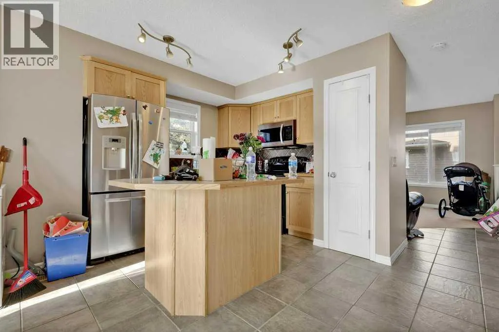 #1201, 2384 Sagewood Gate SW