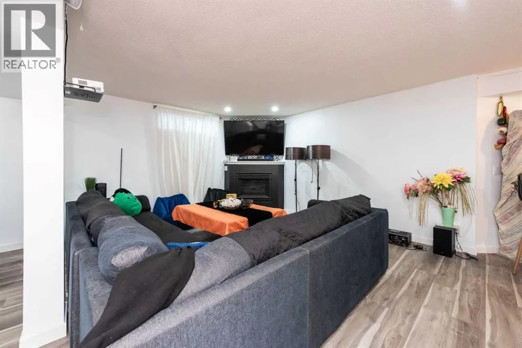 58 Citadel Crest Circle NW