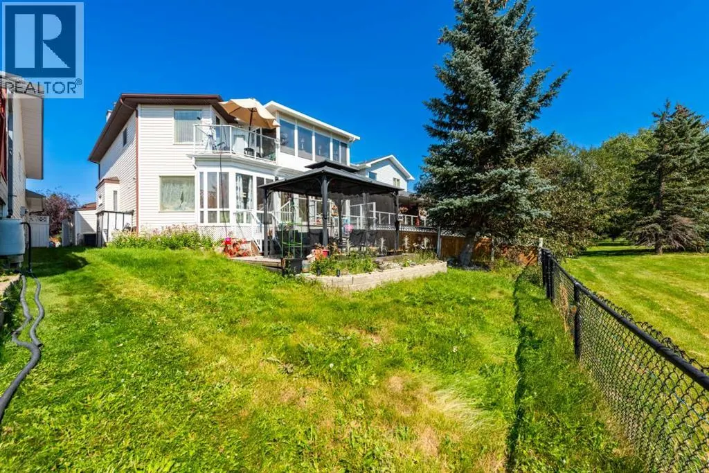 58 Citadel Crest Circle NW
