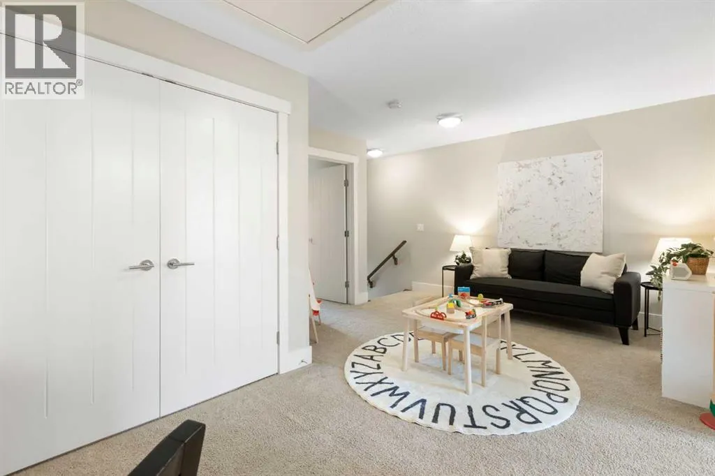 284 Quarry Park Boulevard SE