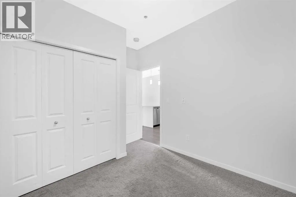 203, 20 Mahogany Mews SE