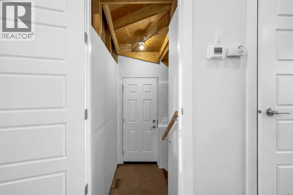 49 COBBLERIDGE Place SW