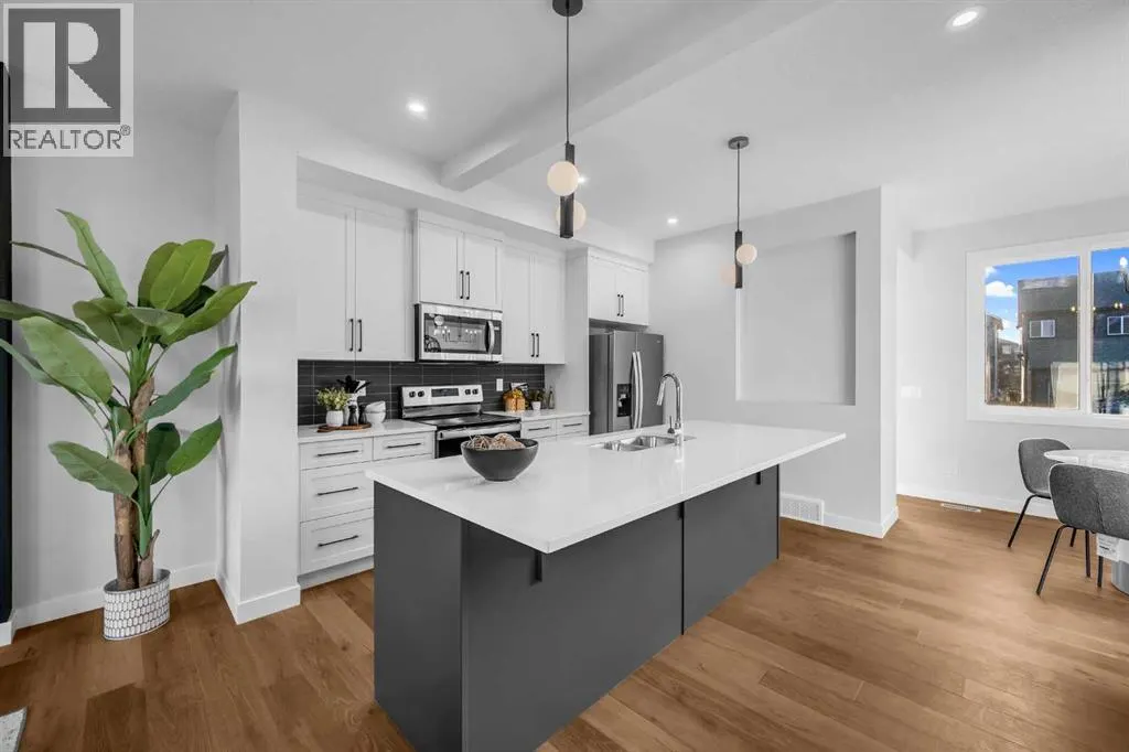 49 COBBLERIDGE Place SW