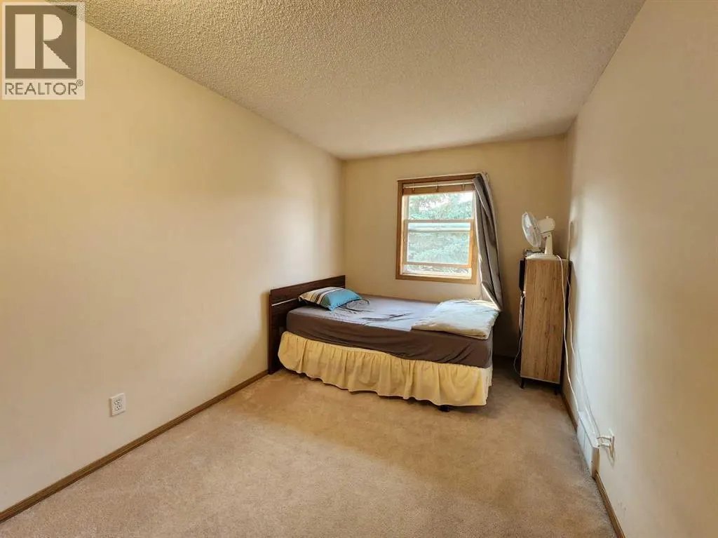 9 Country Hills Rise NW