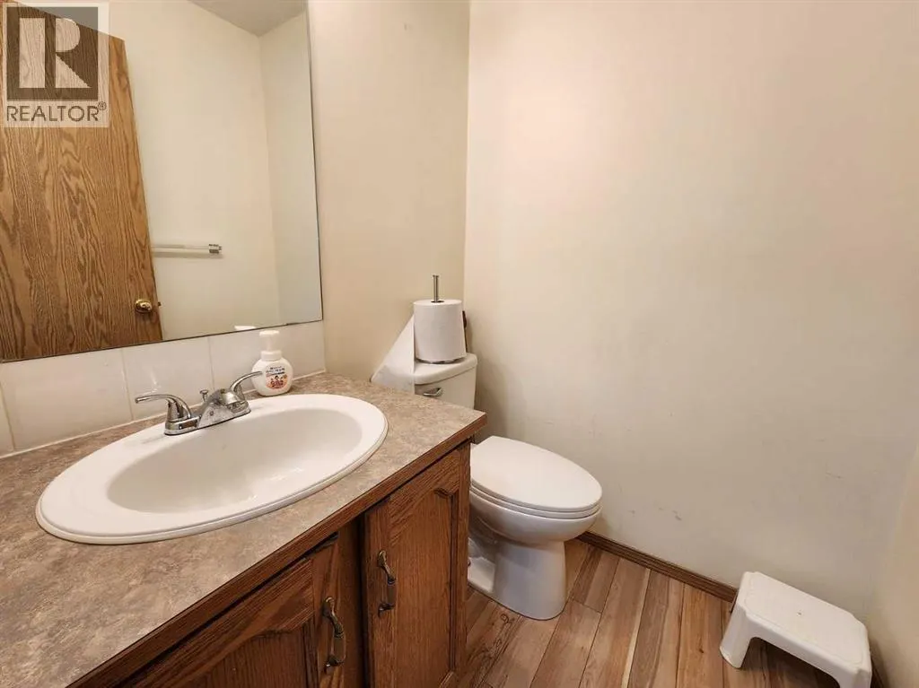 9 Country Hills Rise NW