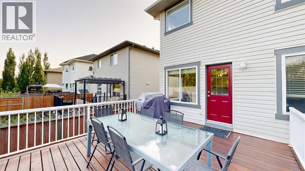 70 Crystalridge Close