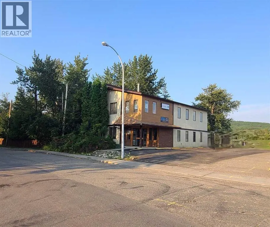 10010 98 Street