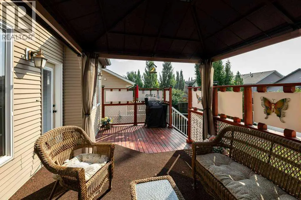 123 Oaklands Crescent