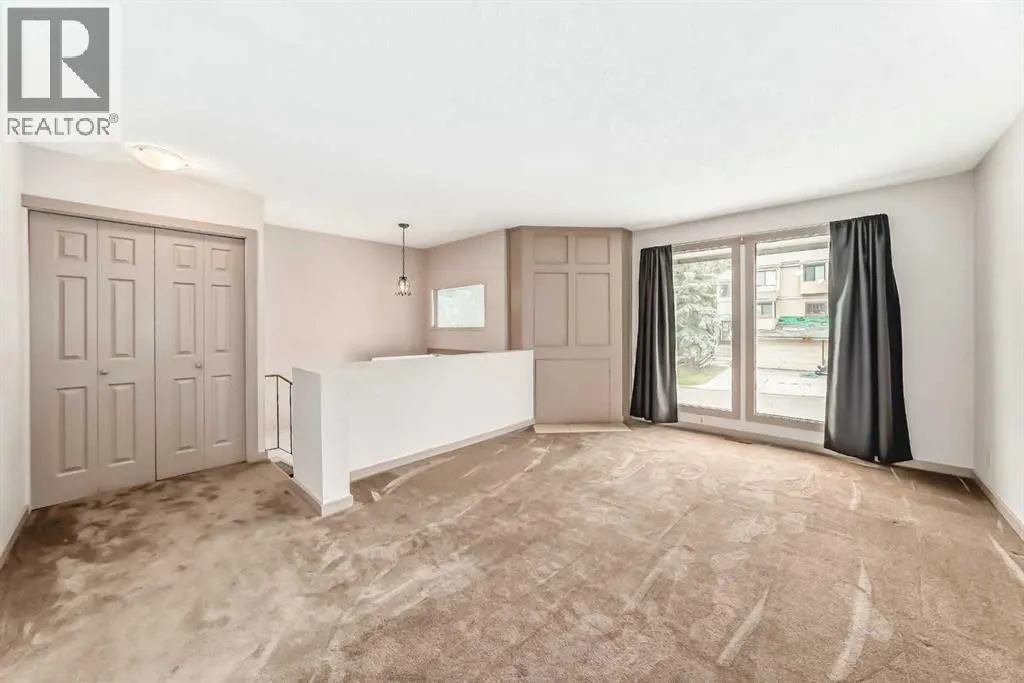 246 Berwick Drive NW