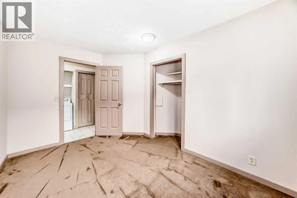 246 Berwick Drive NW