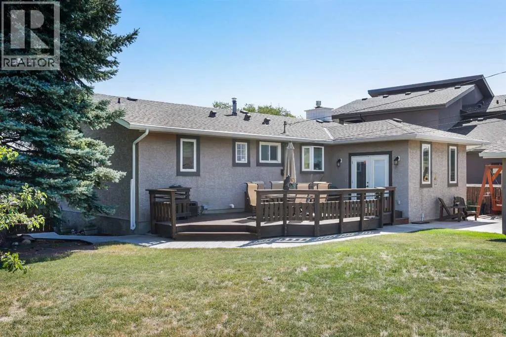 1048 Hunterdale Place NW