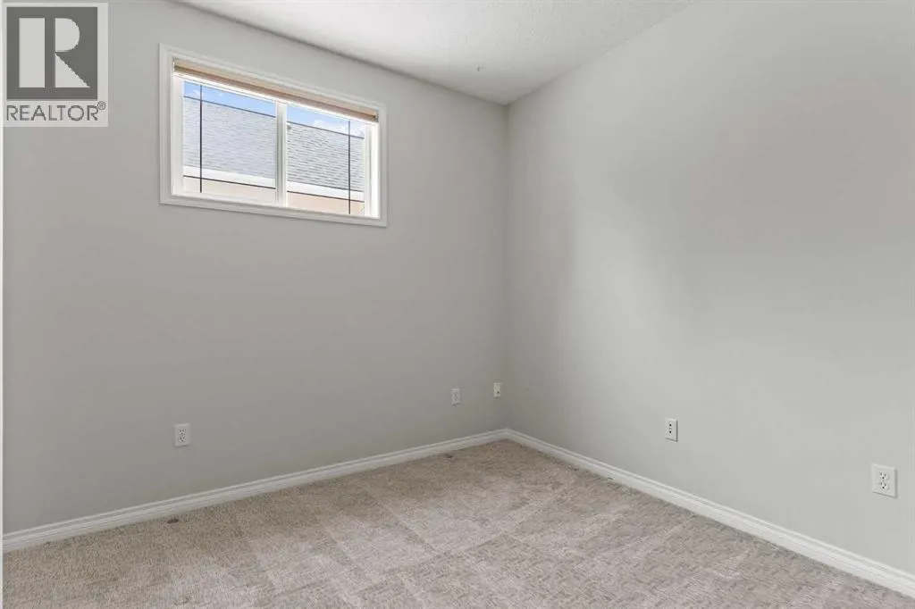 242, 30 Sierra Morena Landing SW