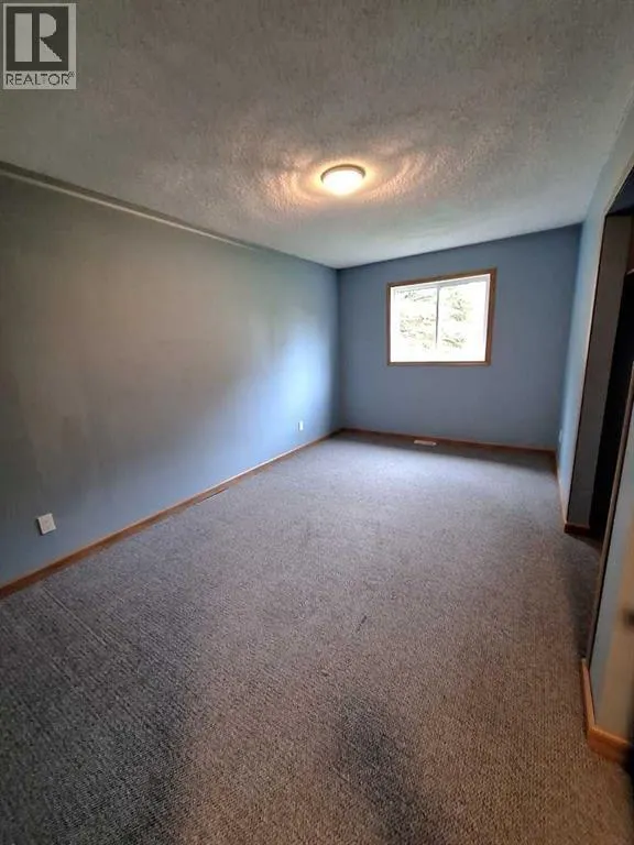 702041 RGE RD 172