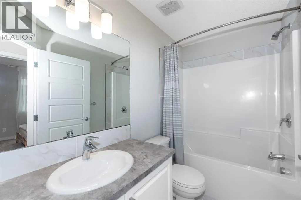 310, 32 Red Embers Parade NE