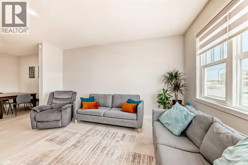 95 Heirloom Boulevard SE