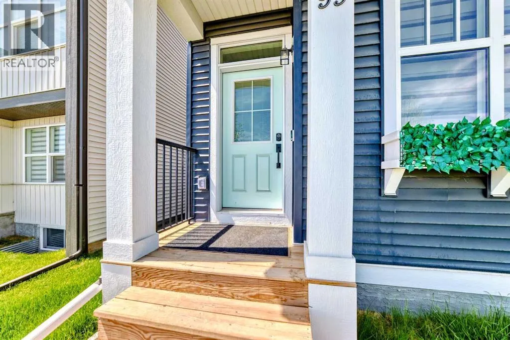 95 Heirloom Boulevard SE