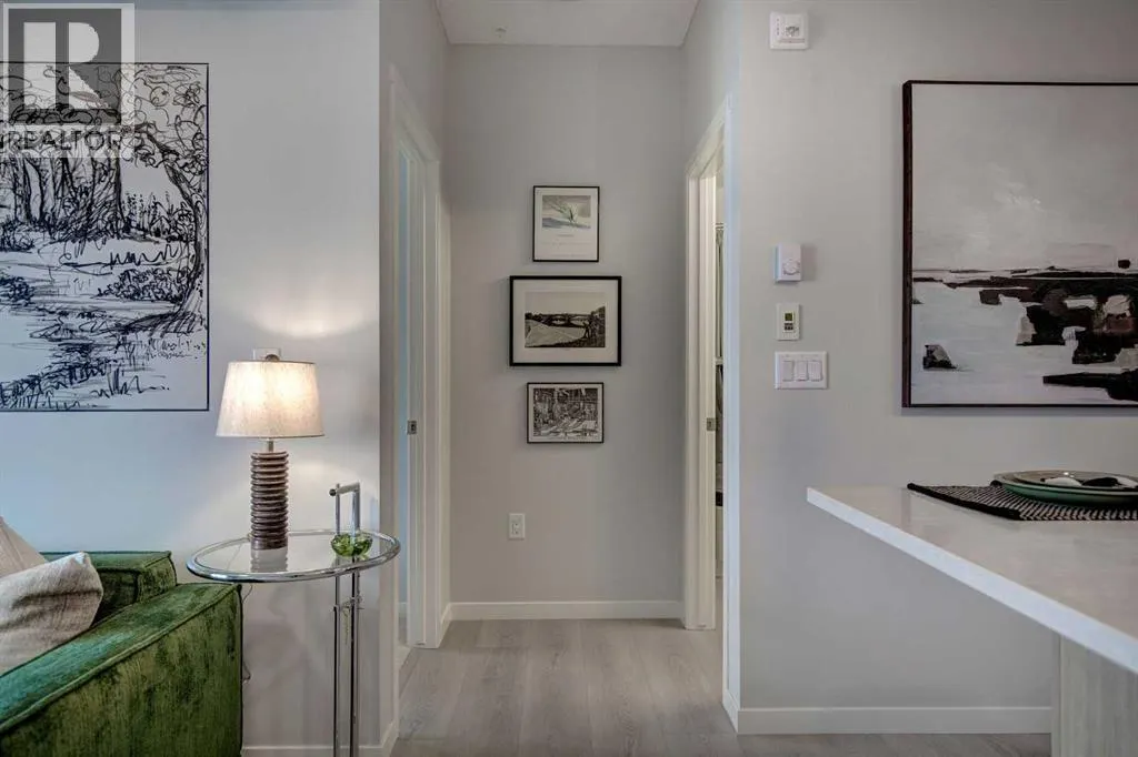 409, 245 Edith Place NW