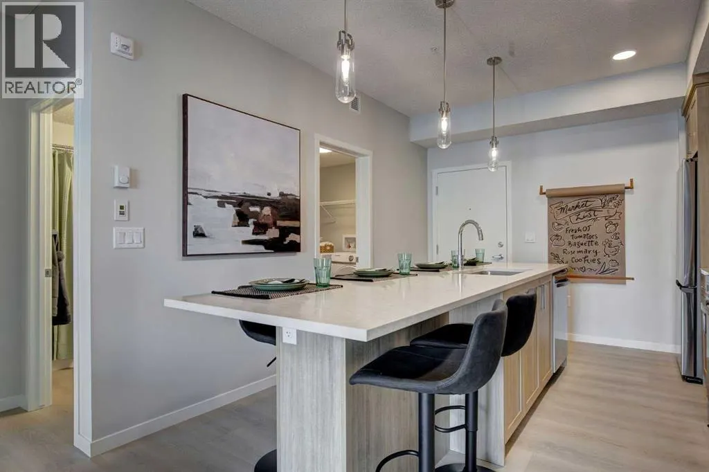 409, 245 Edith Place NW