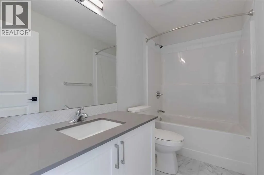 109, 81 Midtown Boulevard SW