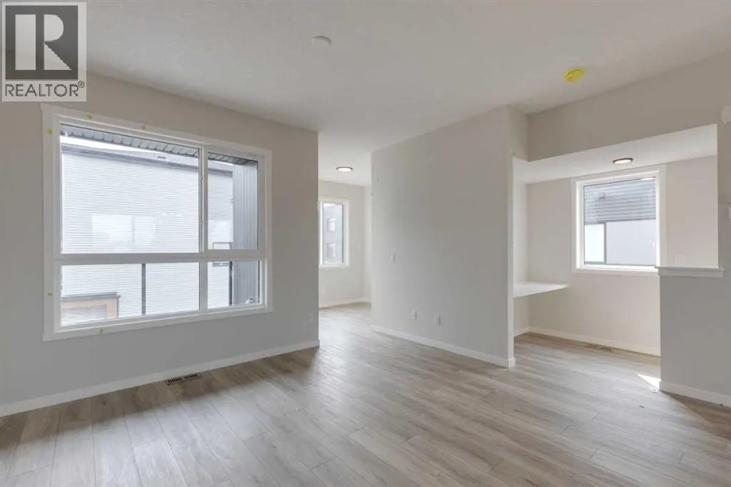 109, 81 Midtown Boulevard SW