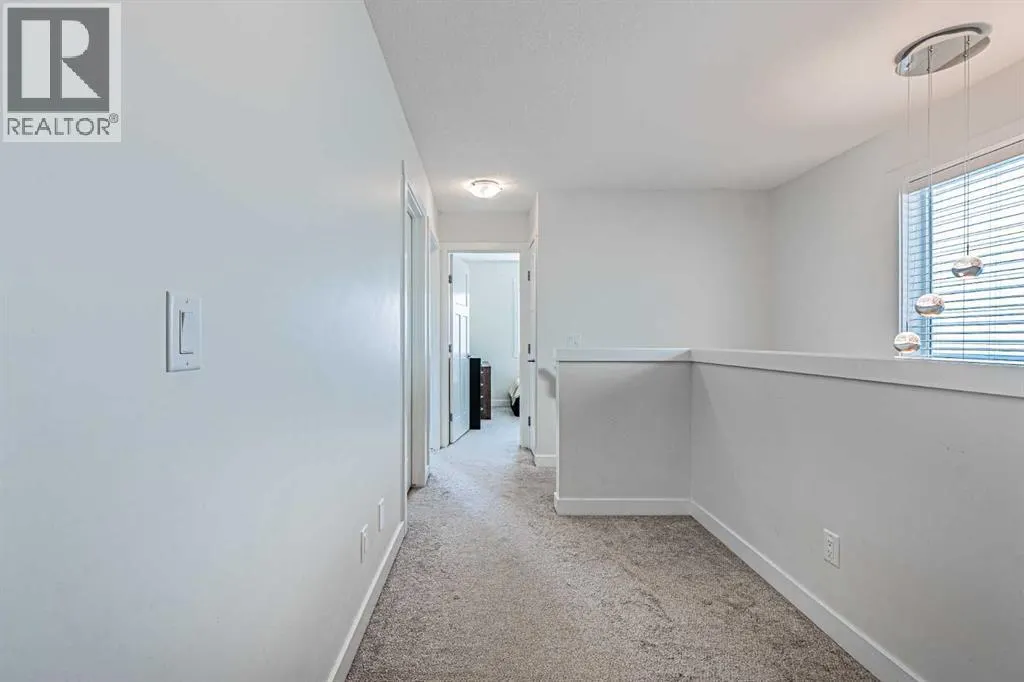 329 south point Green SW