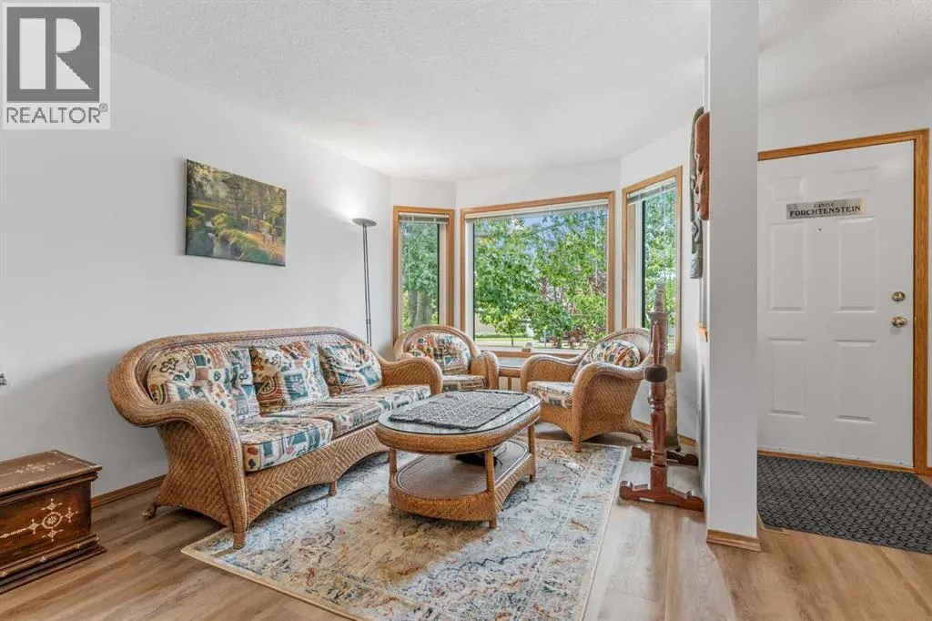 39 Arbour Wood Close NW