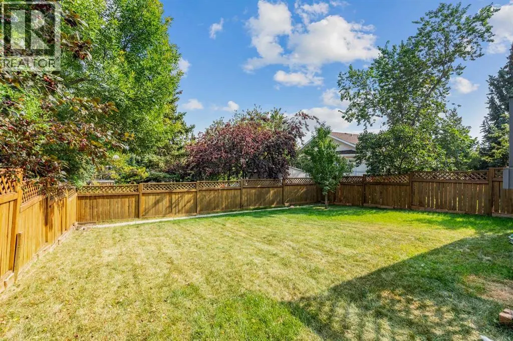 39 Arbour Wood Close NW