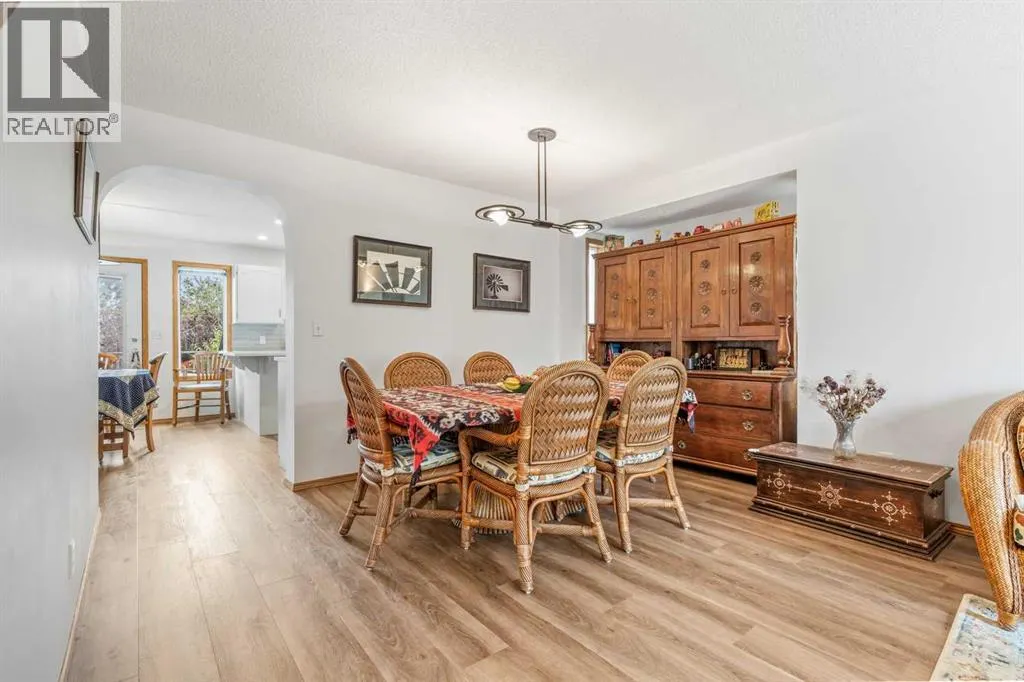 39 Arbour Wood Close NW