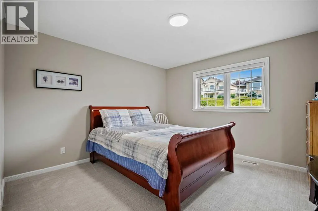 136 Patrick View SW