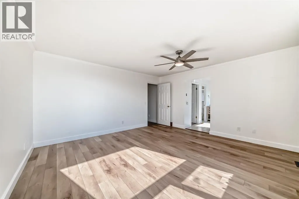 118 Signature Close SW
