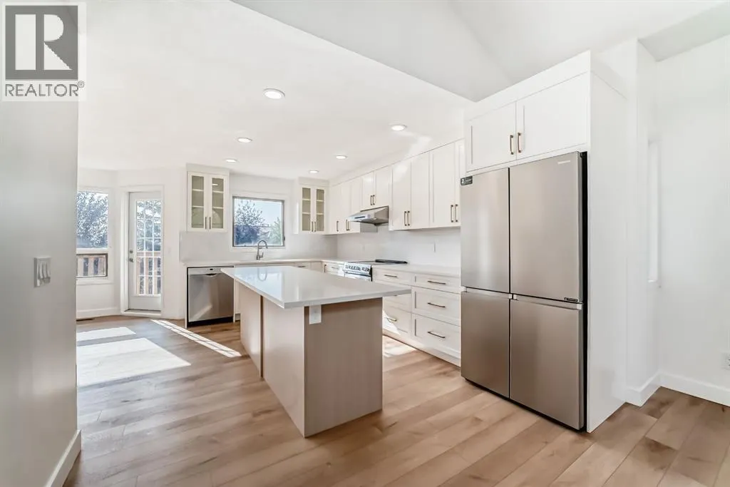 118 Signature Close SW