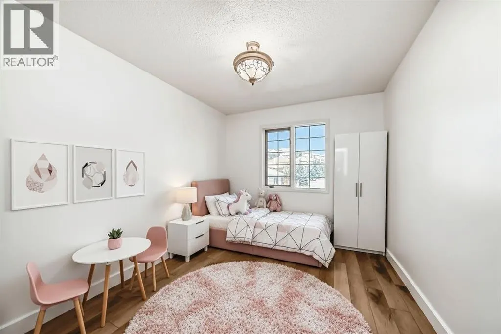 118 Signature Close SW