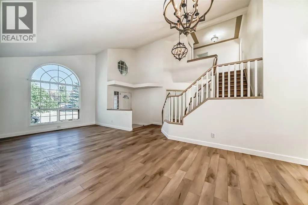 118 Signature Close SW