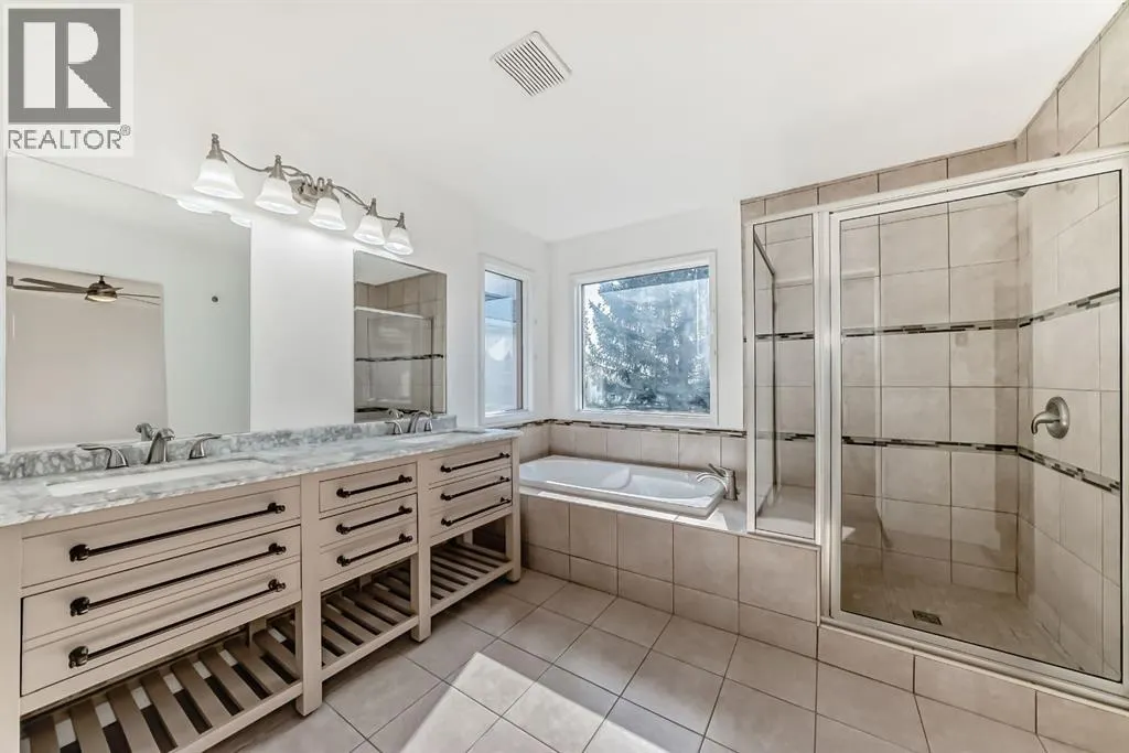 118 Signature Close SW