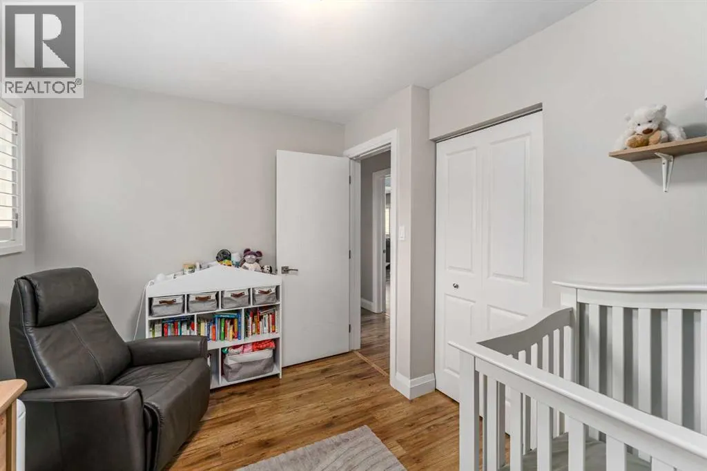 92 Baker Crescent NW