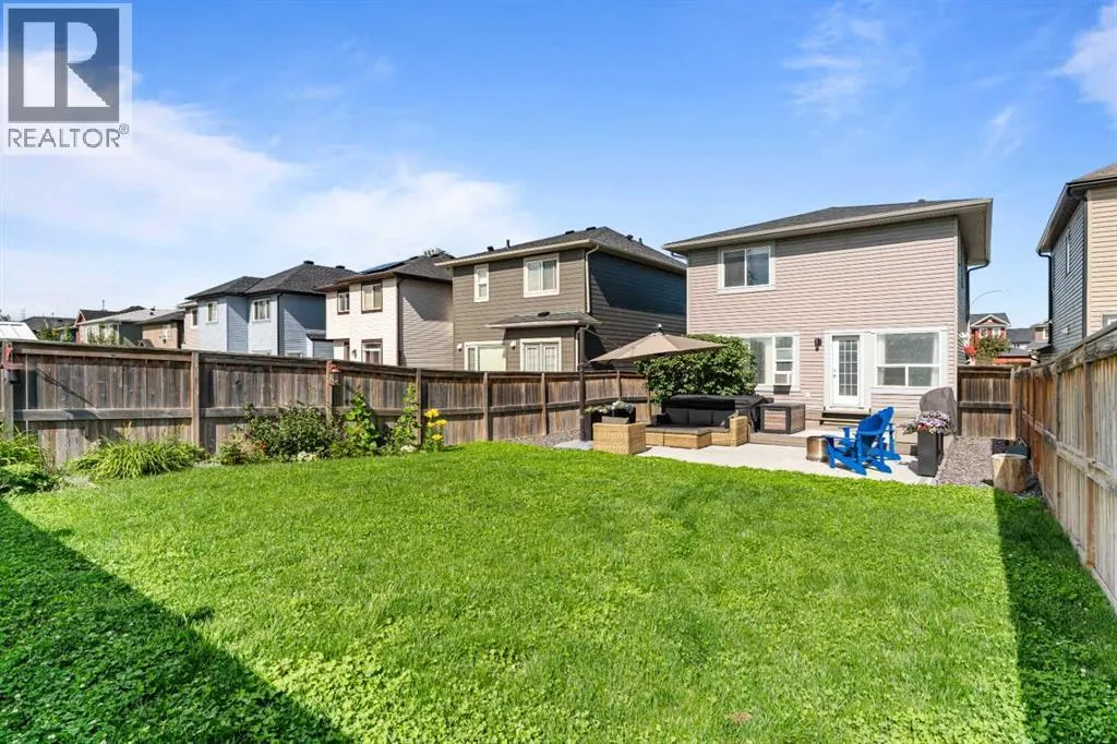 120 Evansdale Way NW