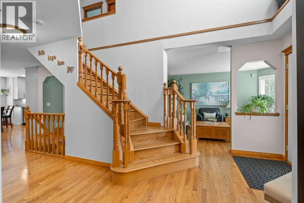 103 Diamond Court SE