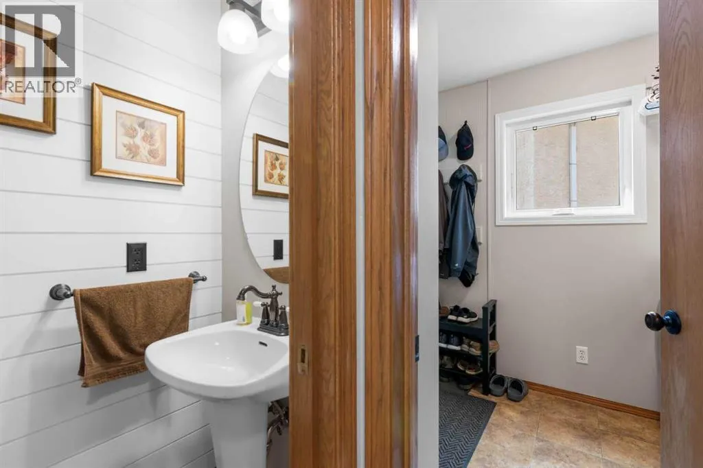 103 Diamond Court SE