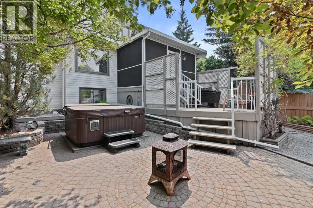 103 Diamond Court SE