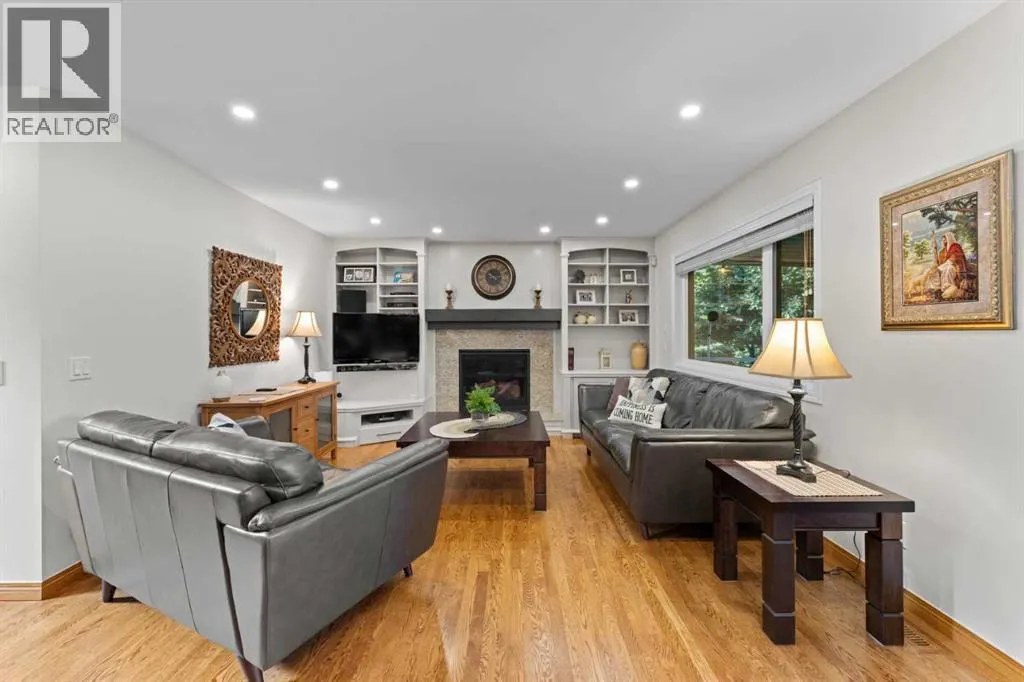 103 Diamond Court SE
